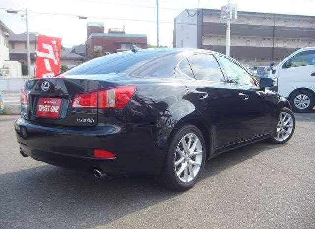 Lexus IS IS250 Version L full