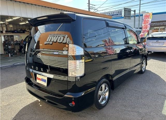 Toyota Voxy Z Kira 2007 full