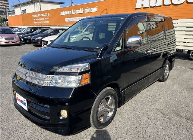 Toyota Voxy Z Kira 2007 full