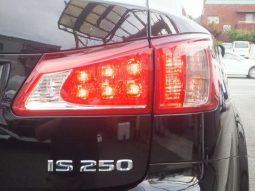 Lexus IS IS250 Version L full