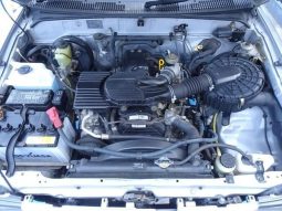 Toyota Hilux Delux 2004 full