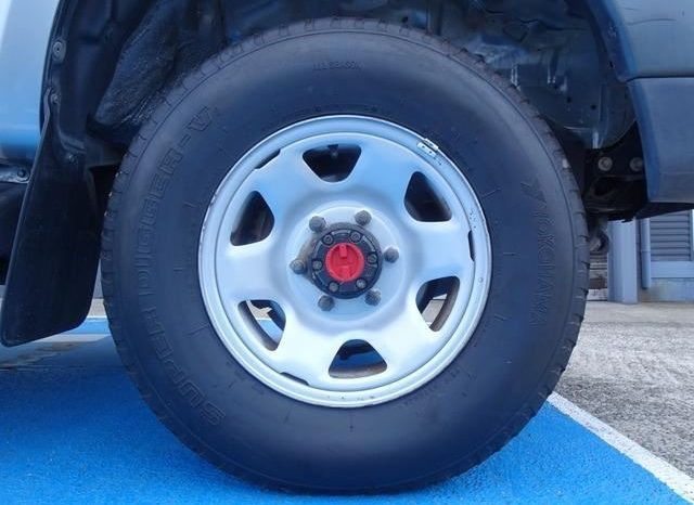 Toyota Hilux Delux 2004 full