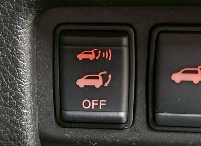 Nissan X-Trail 20XT Emergency Brake Package full