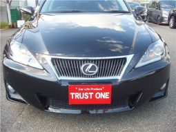 Lexus IS IS250 Version L full