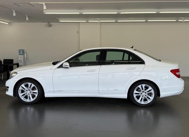 MERCEDES BENZ C-CLASS C180 AVANTGARDE 2013 full