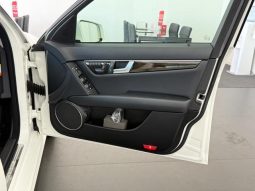 MERCEDES BENZ C-CLASS C180 AVANTGARDE 2013 full