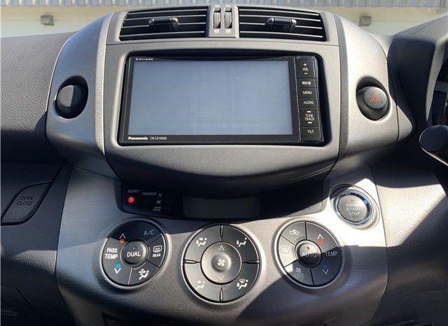 Toyota RAV4 Style 2012 full