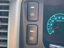 Toyota Hiace Van Super GL 2011 full