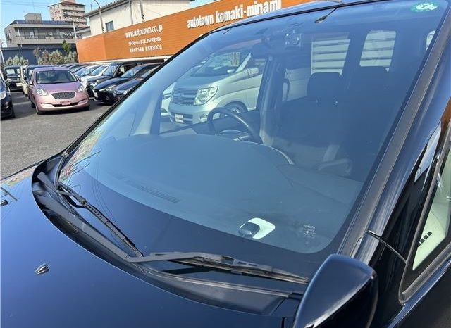 Toyota Voxy Z Kira 2007 full