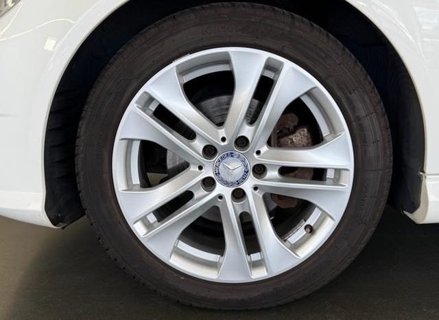 MERCEDES BENZ C-CLASS C180 AVANTGARDE 2013 full