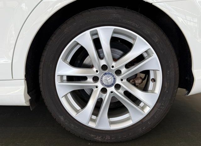 MERCEDES BENZ C-CLASS C180 Avantgrade 2013 full