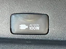 Toyota Hiace Van Super GL 2011 full