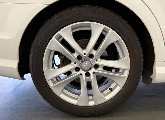 MERCEDES BENZ C-CLASS C180 AVANTGARDE 2013 full