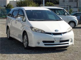 Toyota Wish 1.8S 2011