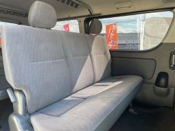 Toyota Hiace Van Super GL 2011 full