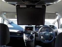 Toyota Wish 1.8S 2011 full