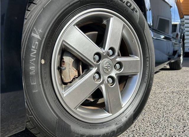 Toyota Voxy Z Kira 2007 full