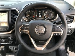 Jeep Cherokee 2016 full