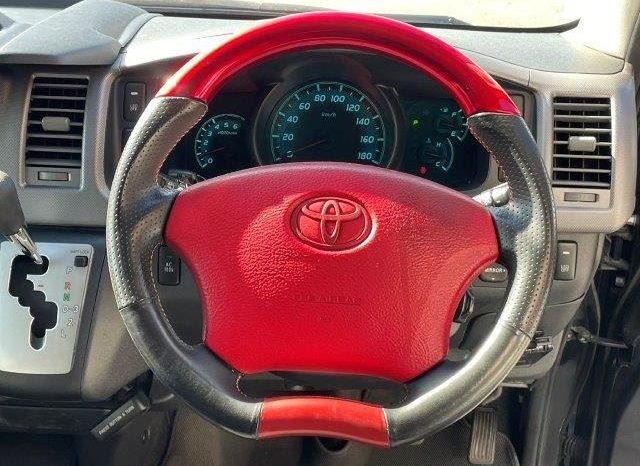 Toyota Hiace Van Super GL 2011 full