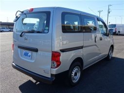 Nissan NV200 Vanette Van DX 2016 full