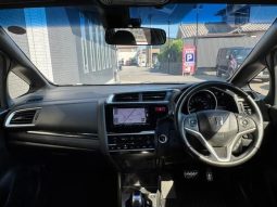 Honda Fit Hybrid  S Package 2016 full