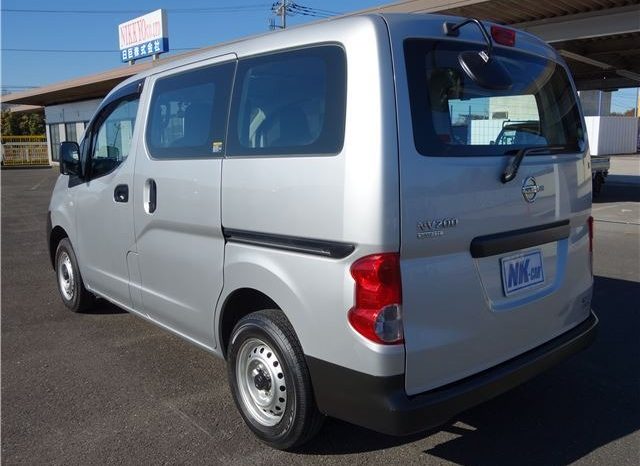 Nissan NV200 Vanette Van DX 2016 full