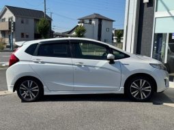 Honda Fit Hybrid  S Package 2016 full