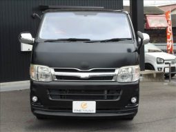 Toyota Hiace Van Super GL 2011 full