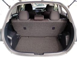 TOYOTA VITZ F SAFETY EDITION III 2019 full