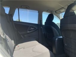 Toyota RAV4 Style 2012 full