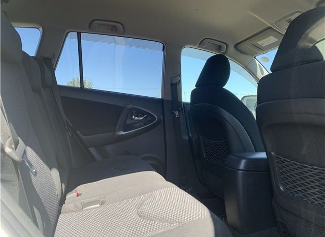 Toyota RAV4 Style 2012 full