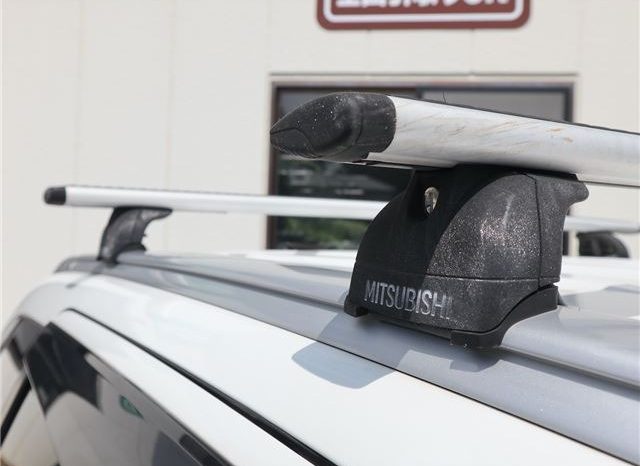 Mitsubishi Outlander PHEV G Safety Package 2015 full