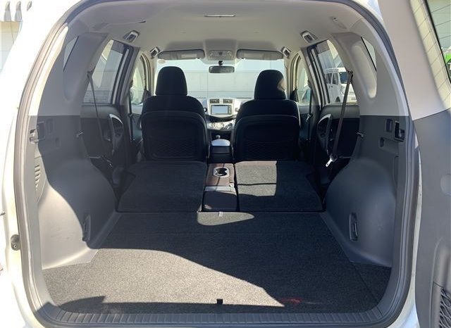 Toyota RAV4 Style 2012 full