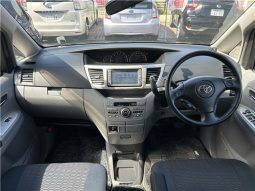 Toyota Voxy Z Kira 2007 full