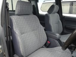 Toyota Hilux Delux 2004 full