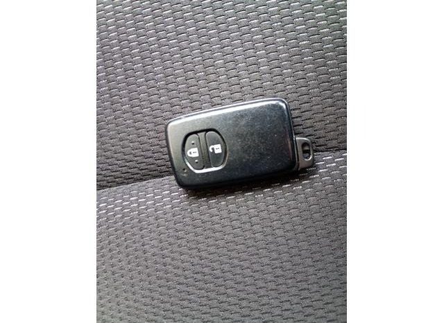 TOYOTA VITZ F SAFETY EDITION III 2019 full