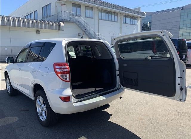 Toyota RAV4 Style 2012 full