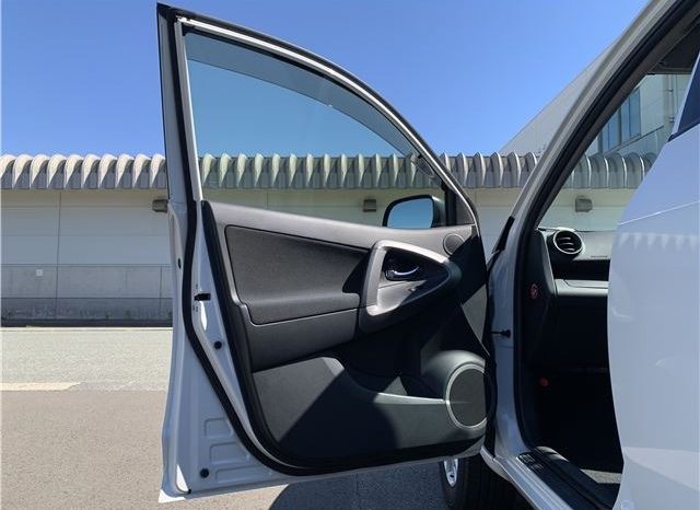 Toyota RAV4 Style 2012 full