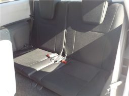 Toyota Wish 1.8S 2011 full