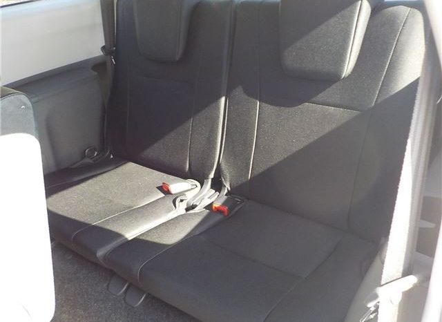 Toyota Wish 1.8S 2011 full