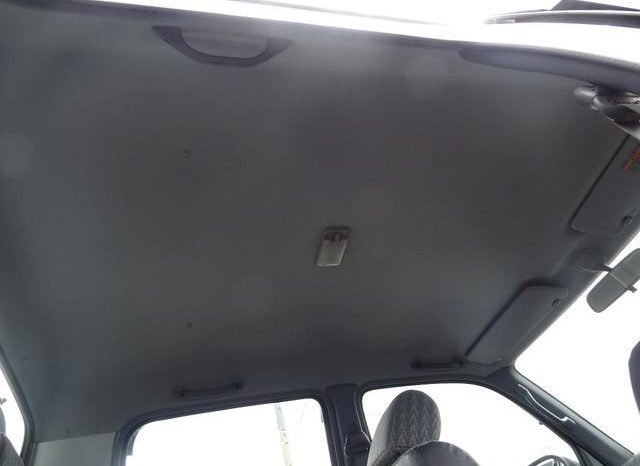 Toyota Hilux Delux 2004 full