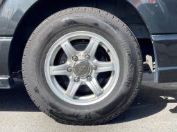 Toyota Hiace Van Super GL 2011 full