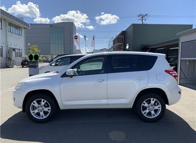 Toyota RAV4 Style 2012 full