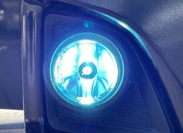 Toyota Hiace Van Super GL 2011 full