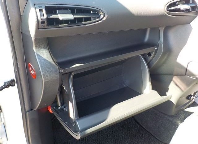 Toyota Wish 1.8S 2011 full