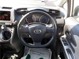 Toyota Wish 1.8S 2011 full