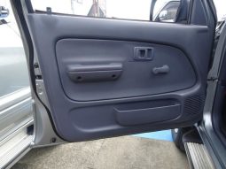 Toyota Hilux Delux 2004 full