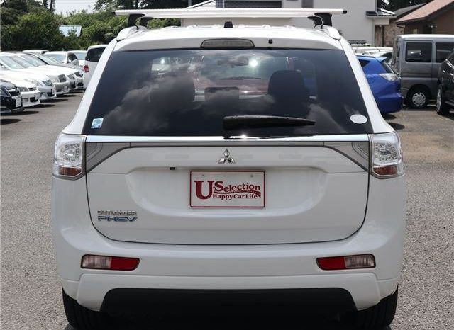 Mitsubishi Outlander PHEV G Safety Package 2015 full