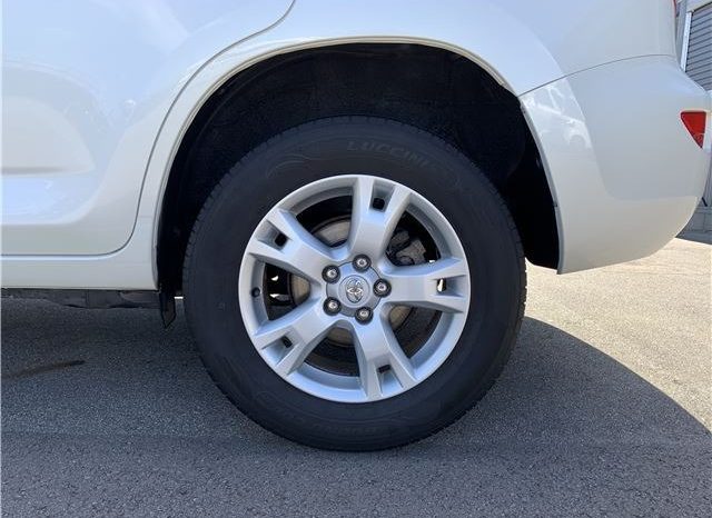 Toyota RAV4 Style 2012 full