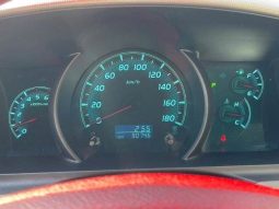 Toyota Hiace Van Super GL 2011 full